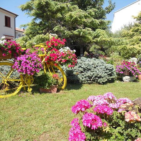 Apartments Mihalic Baska  Luaran gambar