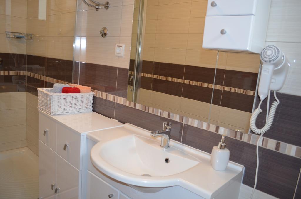 Apartments Mihalic Baska  Bilik gambar