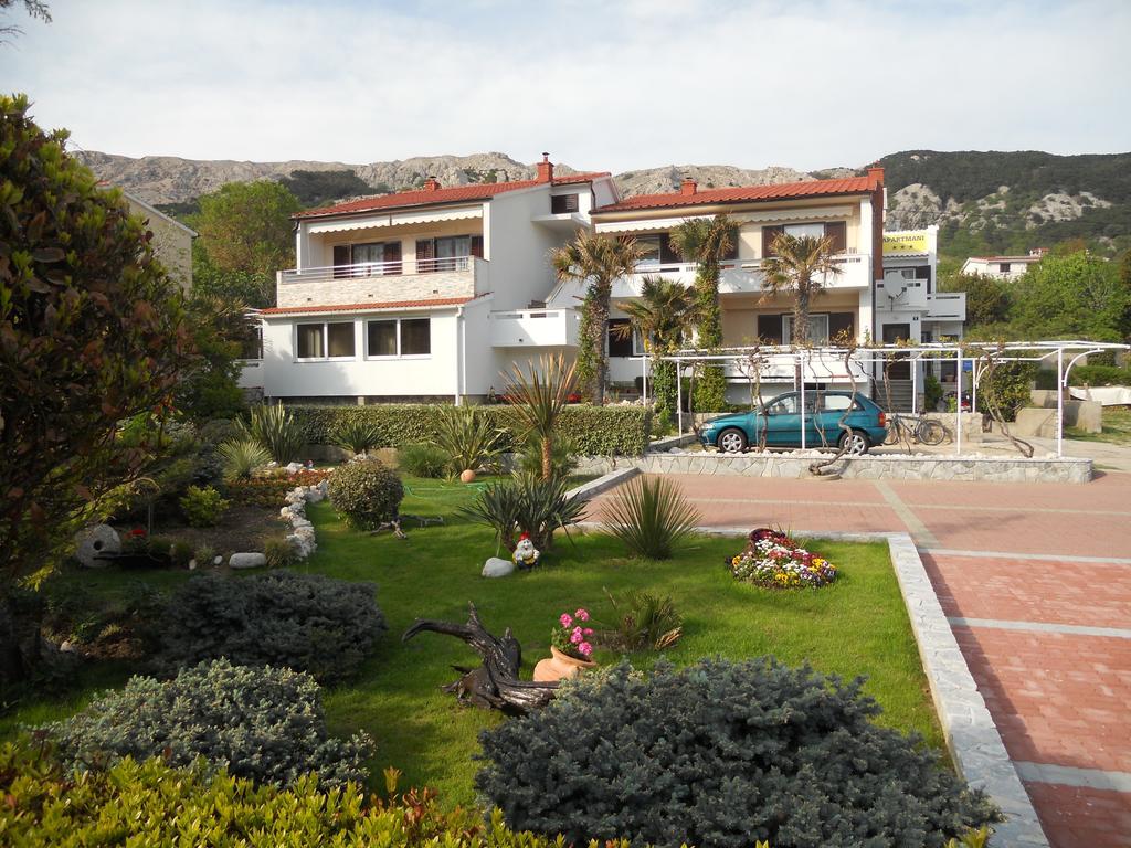 Apartments Mihalic Baska  Luaran gambar