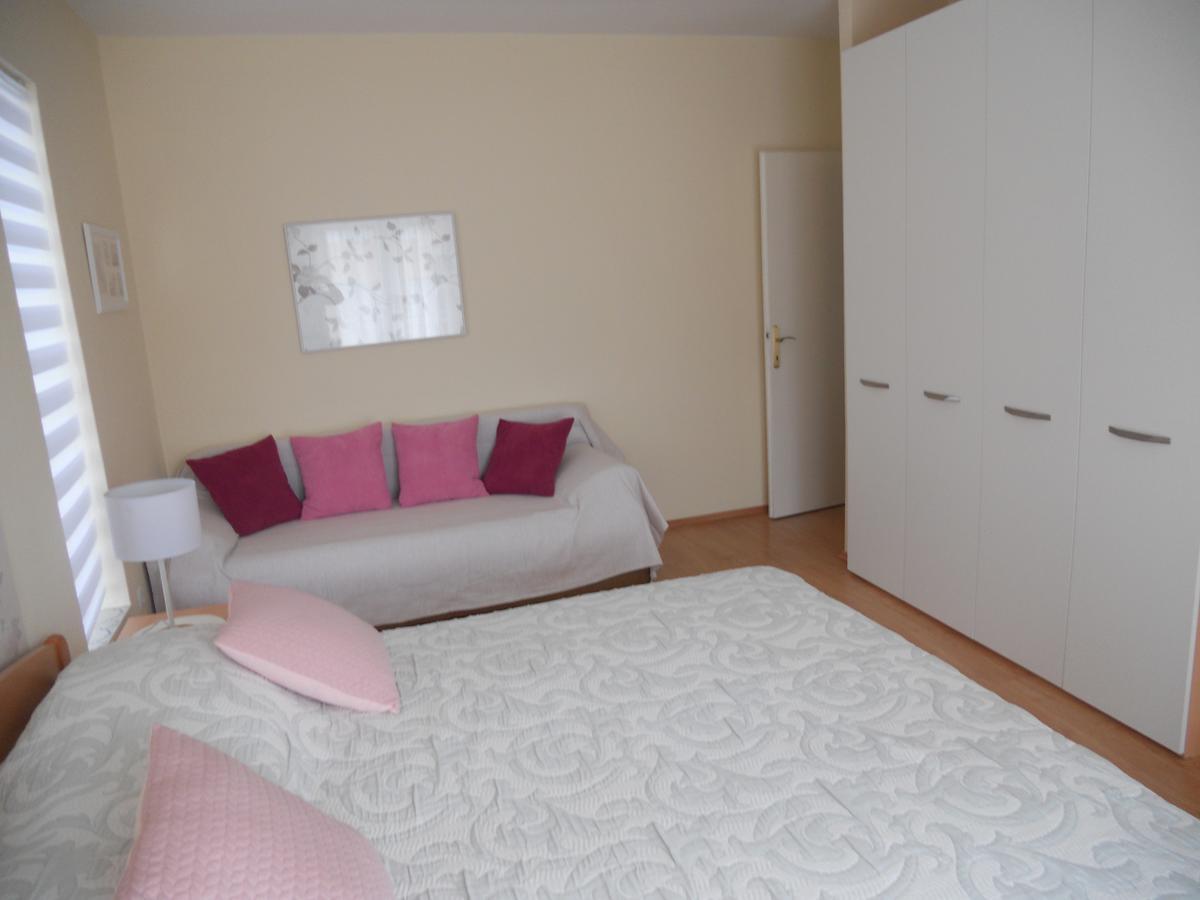 Apartments Mihalic Baska  Luaran gambar